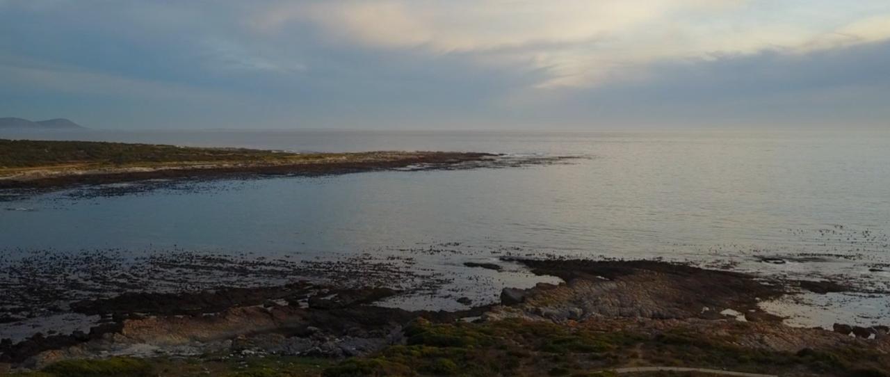 Schulphoek Seafront House ヘルマナス エクステリア 写真 The coast of Inishboffin